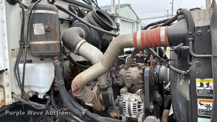 image for item FG0026 2007 Peterbilt PB335 refrigerated truck