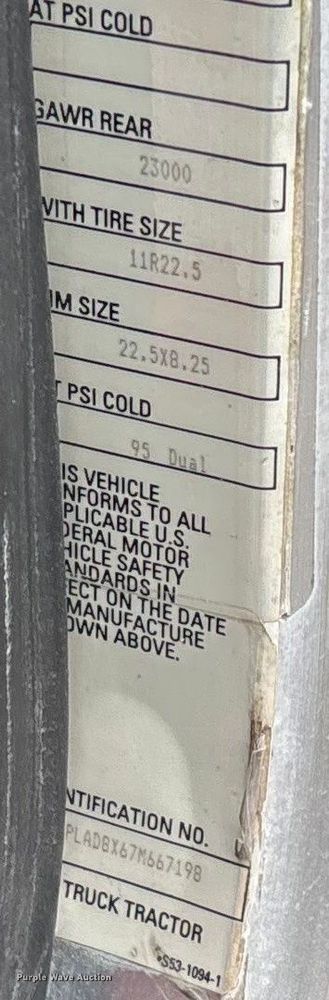 image for item FG0026 2007 Peterbilt PB335 refrigerated truck