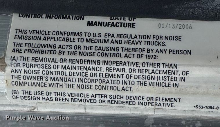 image for item FG0026 2007 Peterbilt PB335 refrigerated truck