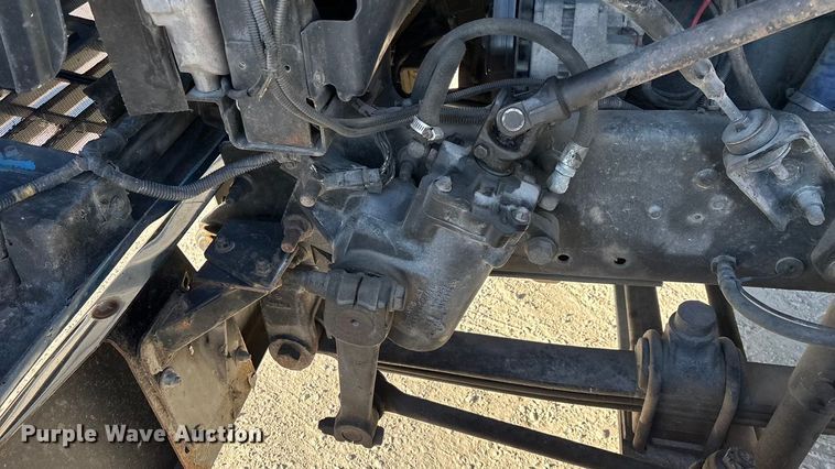 image for item FG0028 1999 Mack CH600 semi truck