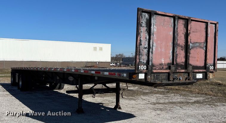 image for item FG0029 1997 Fontaine LFTW-6-8048WSAWK flatbed trailer