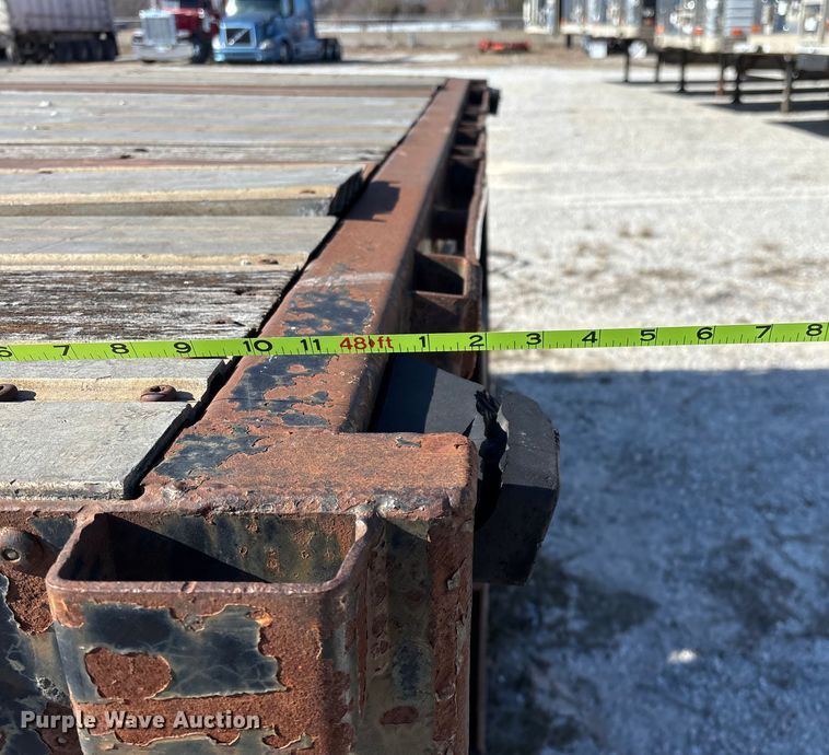 image for item FG0029 1997 Fontaine LFTW-6-8048WSAWK flatbed trailer