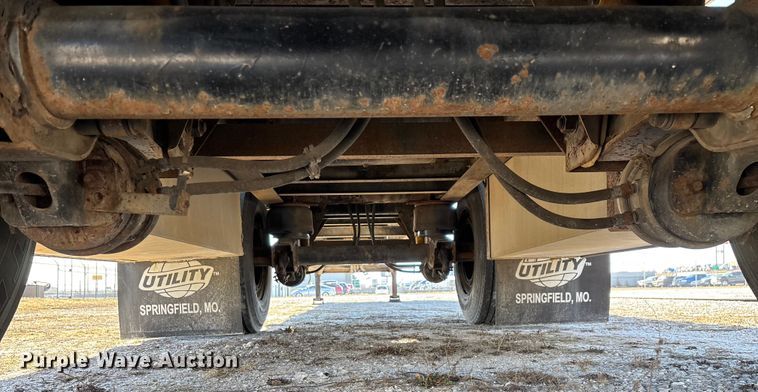 image for item FG0029 1997 Fontaine LFTW-6-8048WSAWK flatbed trailer