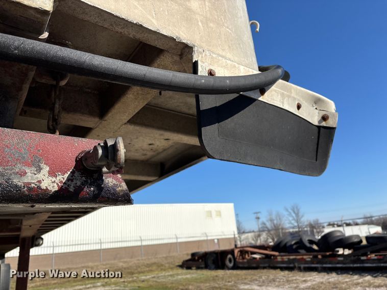 image for item FG0035 1986 CMC Trailers, Inc. end dump trailer