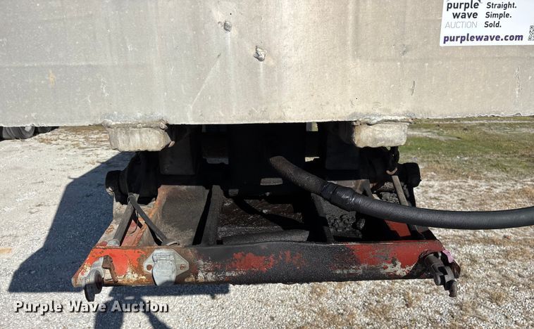 image for item FG0035 1986 CMC Trailers, Inc. end dump trailer