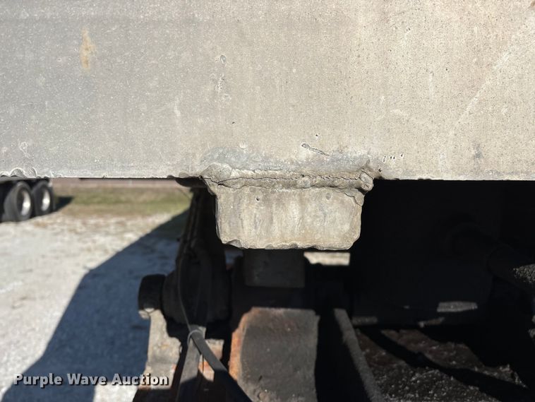 image for item FG0035 1986 CMC Trailers, Inc. end dump trailer