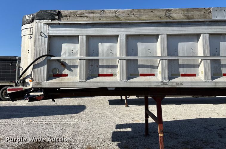 image for item FG0035 1986 CMC Trailers, Inc. end dump trailer