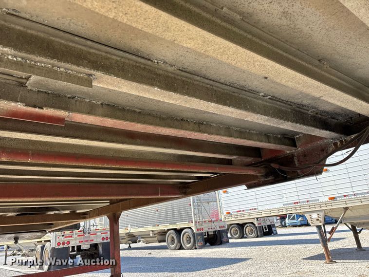 image for item FG0035 1986 CMC Trailers, Inc. end dump trailer