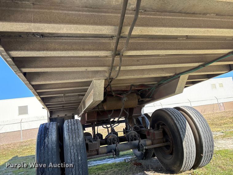 image for item FG0035 1986 CMC Trailers, Inc. end dump trailer