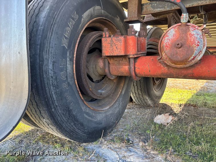 image for item FG0035 1986 CMC Trailers, Inc. end dump trailer