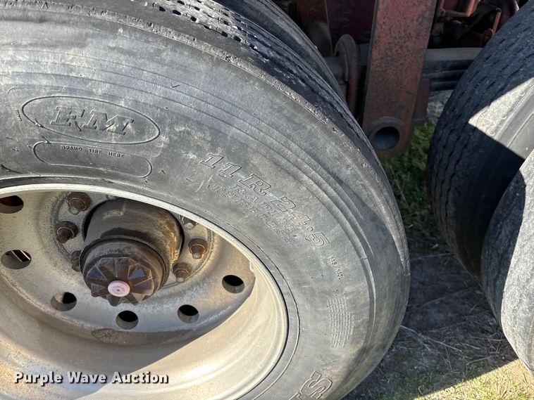 image for item FG0035 1986 CMC Trailers, Inc. end dump trailer