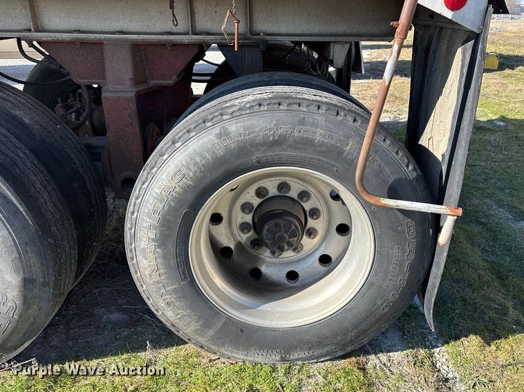 image for item FG0035 1986 CMC Trailers, Inc. end dump trailer