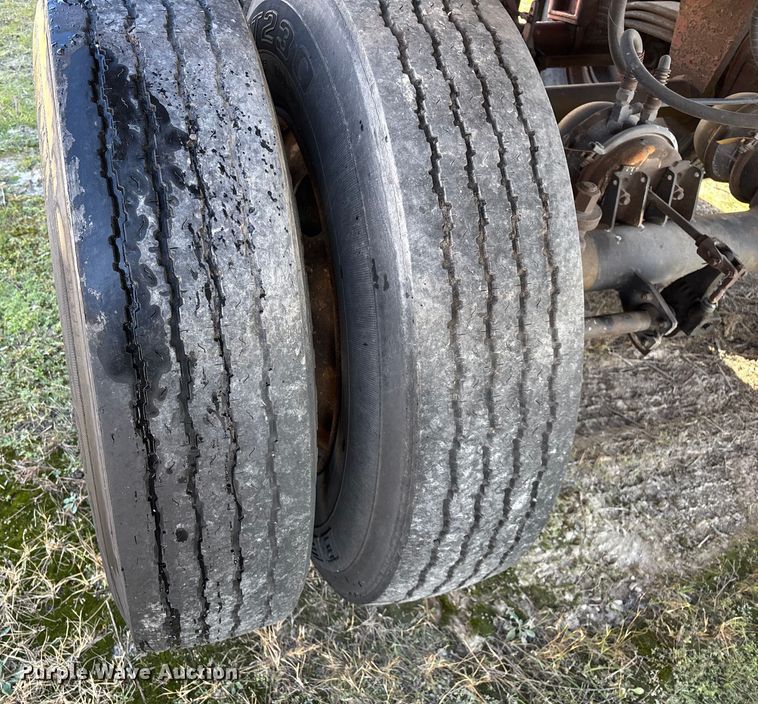 image for item FG0035 1986 CMC Trailers, Inc. end dump trailer