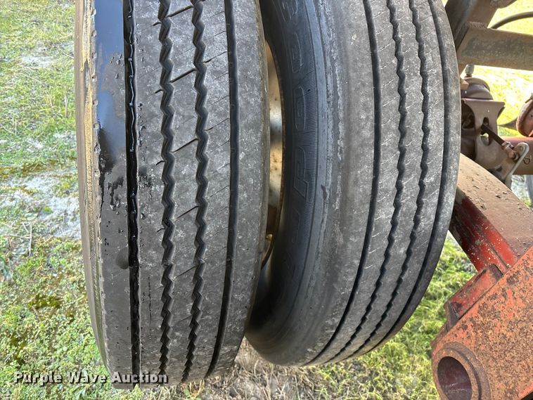 image for item FG0035 1986 CMC Trailers, Inc. end dump trailer