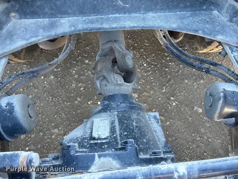 image for item FG2543 2022 Peterbilt 389 semi truck