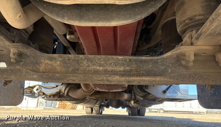 image for item FG2543 2022 Peterbilt 389 semi truck