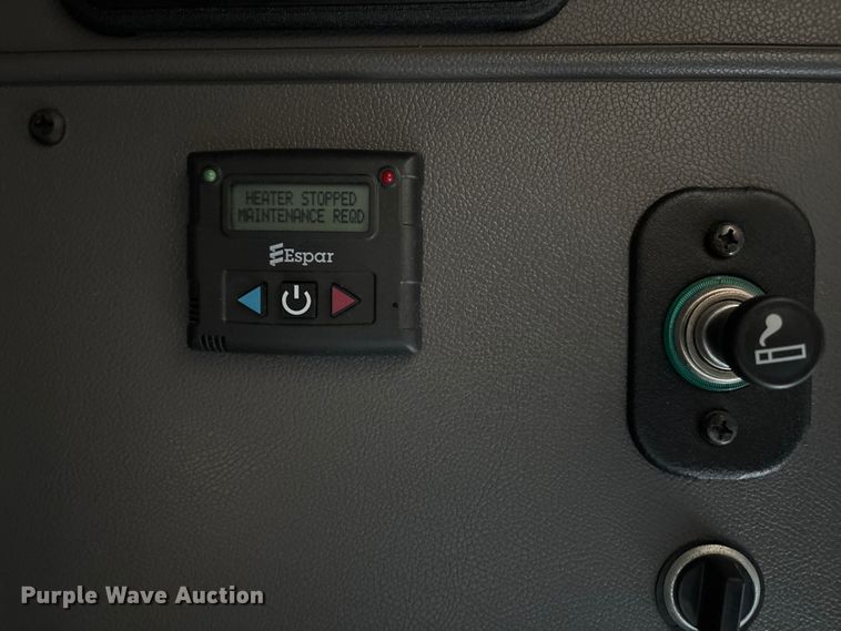 image for item FG2543 2022 Peterbilt 389 semi truck