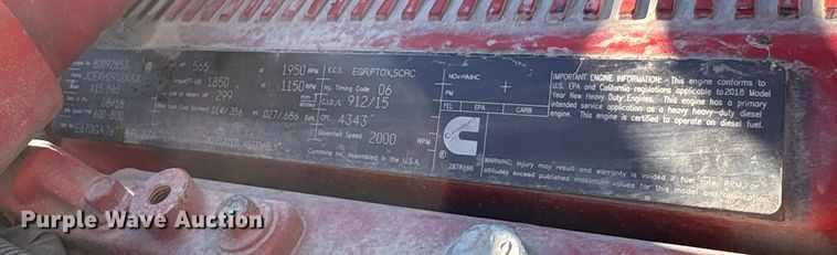 image for item FG2543 2022 Peterbilt 389 semi truck