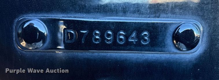 image for item FG2543 2022 Peterbilt 389 semi truck