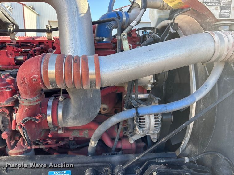 image for item FG2544 2022 Peterbilt 389 semi truck