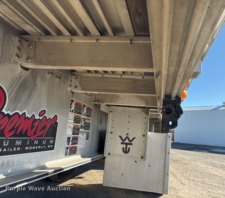 image for item FG2545 2022 Wilson AF-1080 flatbed trailer