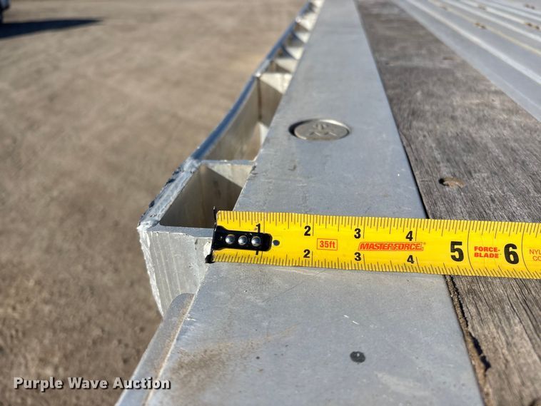 image for item FG2545 2022 Wilson AF-1080 flatbed trailer