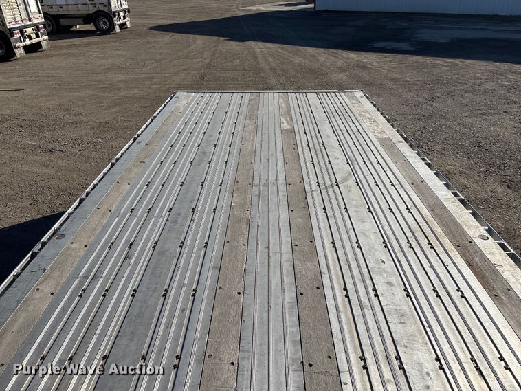 image for item FG2545 2022 Wilson AF-1080 flatbed trailer