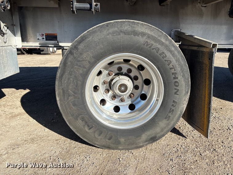 image for item FG2545 2022 Wilson AF-1080 flatbed trailer