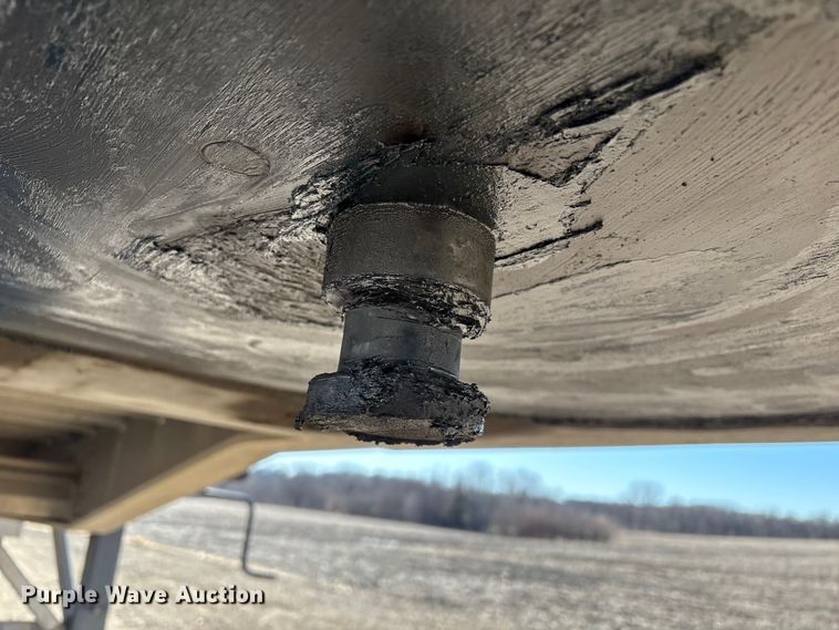 image for item FG2546 2022 Wilson AF-1080 flatbed trailer