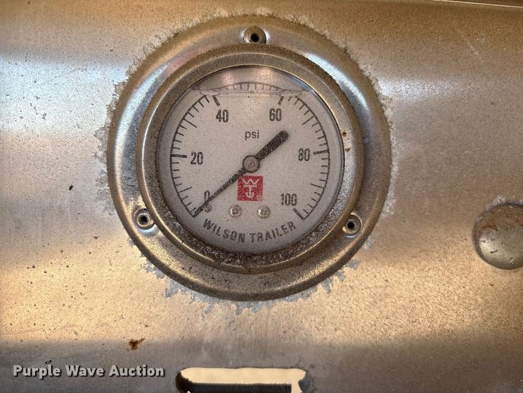 image for item FG2546 2022 Wilson AF-1080 flatbed trailer