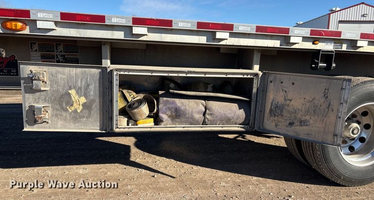 image for item FG2547 2022 Wilson AF-1080 flatbed trailer