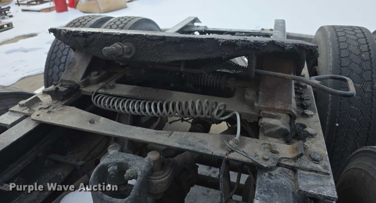 image for item FI0817 2019 Kenworth T680 semi truck