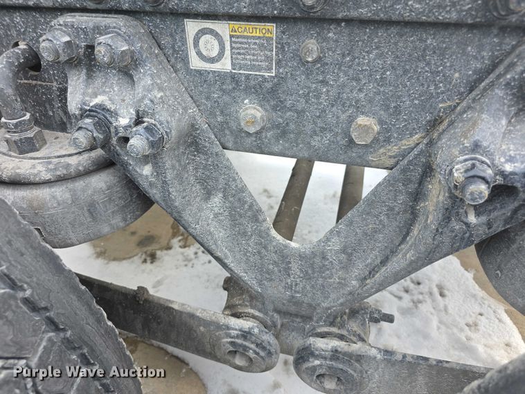 image for item FI0817 2019 Kenworth T680 semi truck