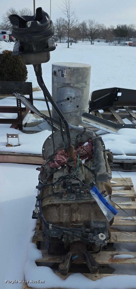 image for item FI0817 2019 Kenworth T680 semi truck