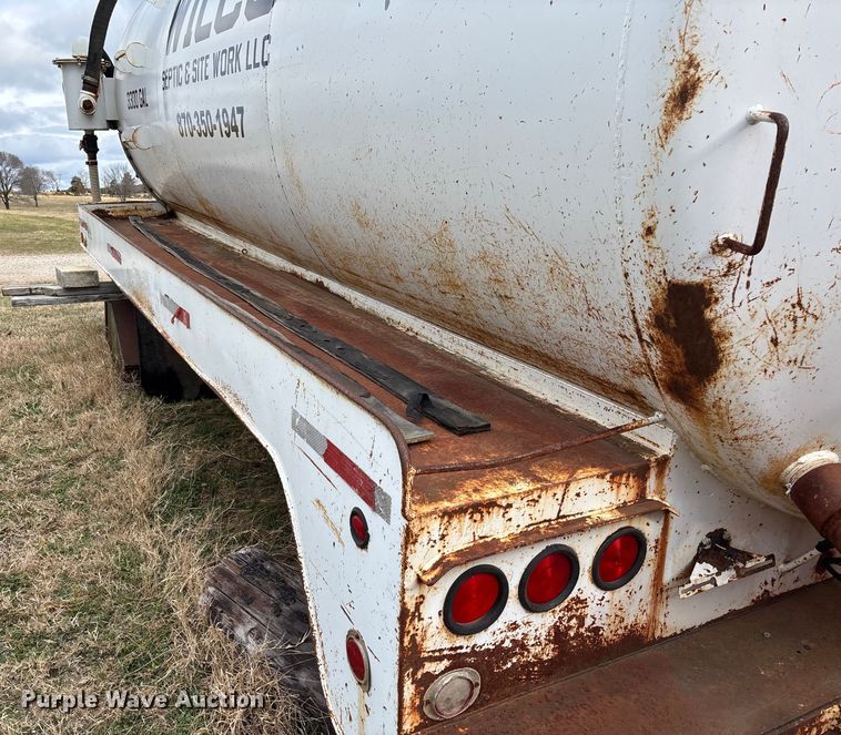 image for item FI1638 Vacuum tank bed