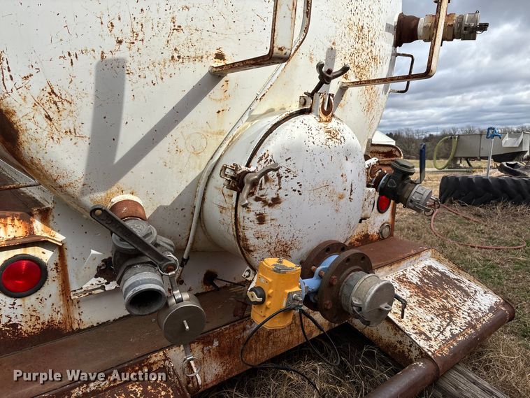 image for item FI1638 Vacuum tank bed