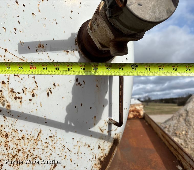 image for item FI1638 Vacuum tank bed