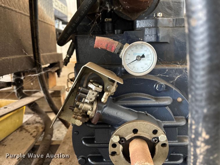 image for item FI1638 Vacuum tank bed