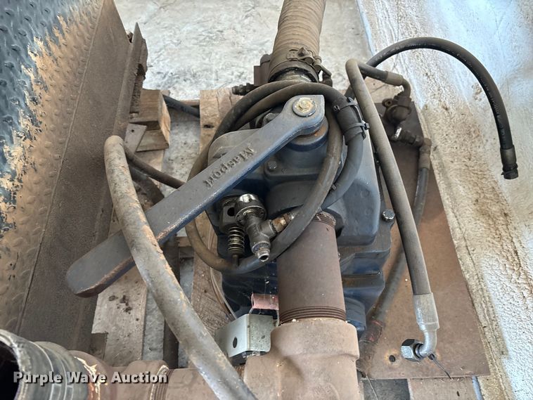 image for item FI1638 Vacuum tank bed