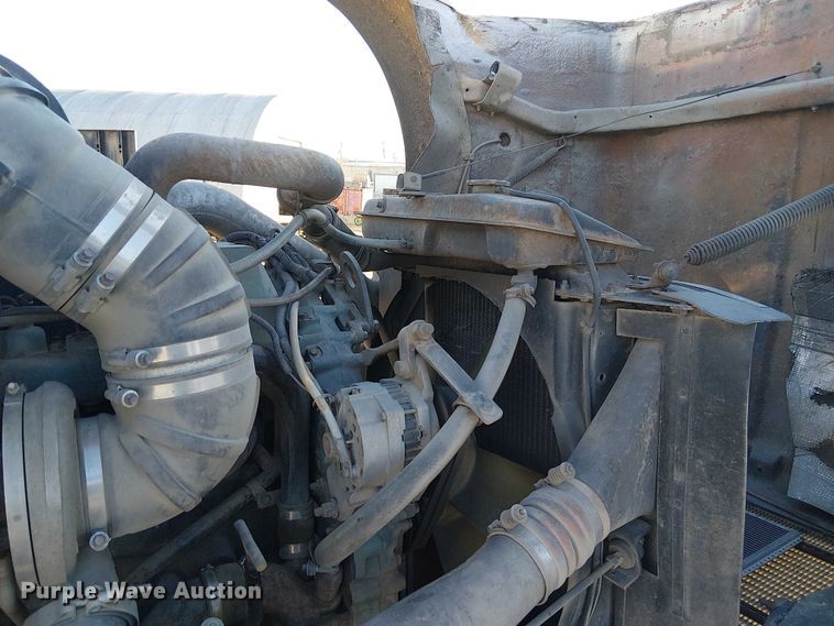 image for item FK0827 1994 Kenworth T800 semi truck