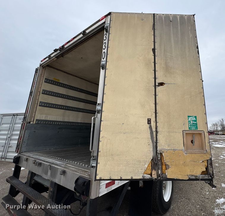 image for item FK1109 2014 Freightliner Business Class M2 refrigerated truck