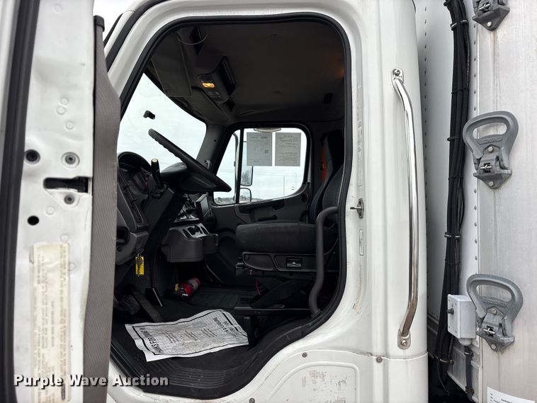 image for item FK1109 2014 Freightliner Business Class M2 refrigerated truck