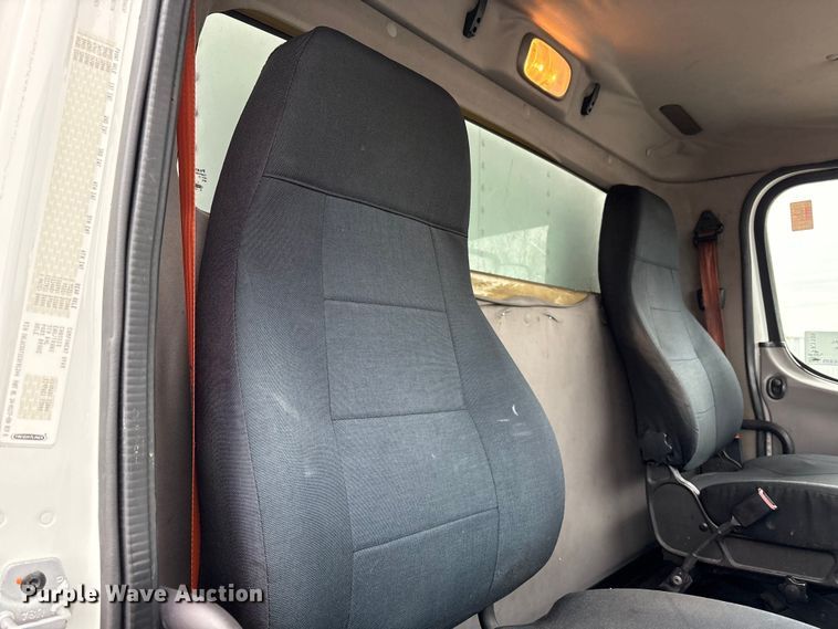 image for item FK1109 2014 Freightliner Business Class M2 refrigerated truck