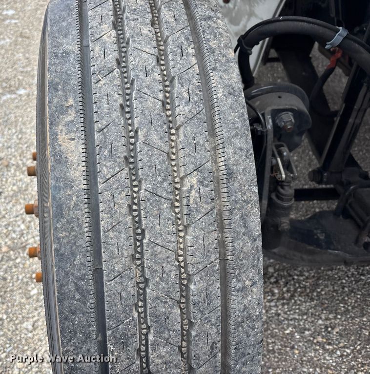 image for item FK1109 2014 Freightliner Business Class M2 refrigerated truck