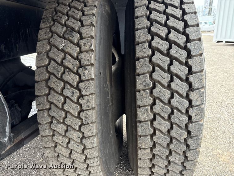 image for item FK1109 2014 Freightliner Business Class M2 refrigerated truck