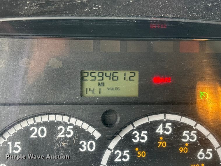 image for item FK1111 2015 Freightliner Business Class M2 refrigerated truck