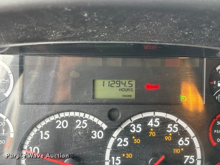 image for item FK1111 2015 Freightliner Business Class M2 refrigerated truck