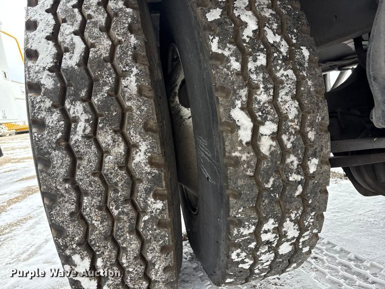 image for item FK1111 2015 Freightliner Business Class M2 refrigerated truck