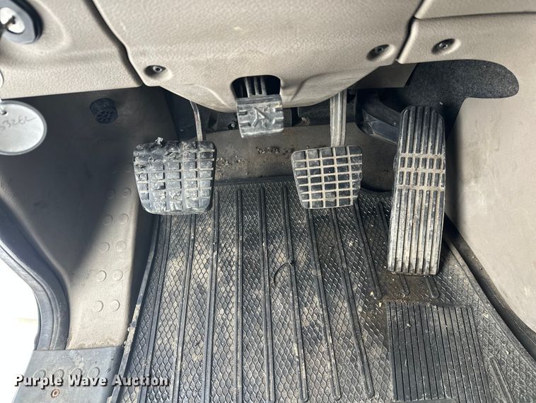 image for item FK1557 2015 Freightliner Cascadia  semi truck