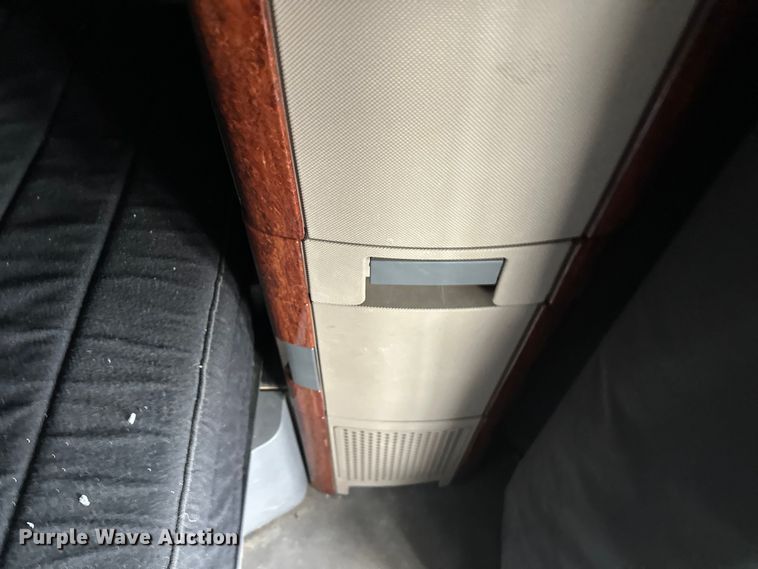 image for item FK1557 2015 Freightliner Cascadia  semi truck